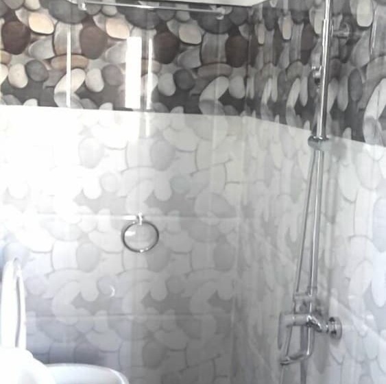 Bed and Breakfast Araliya White House