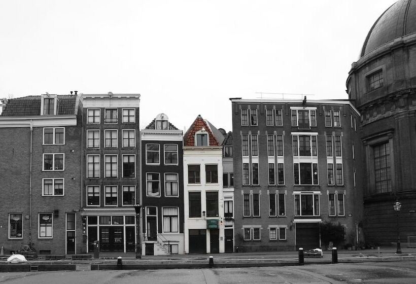 Hotel Canal View Suite