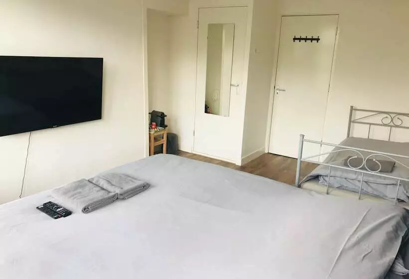 هتل Canal View Suite