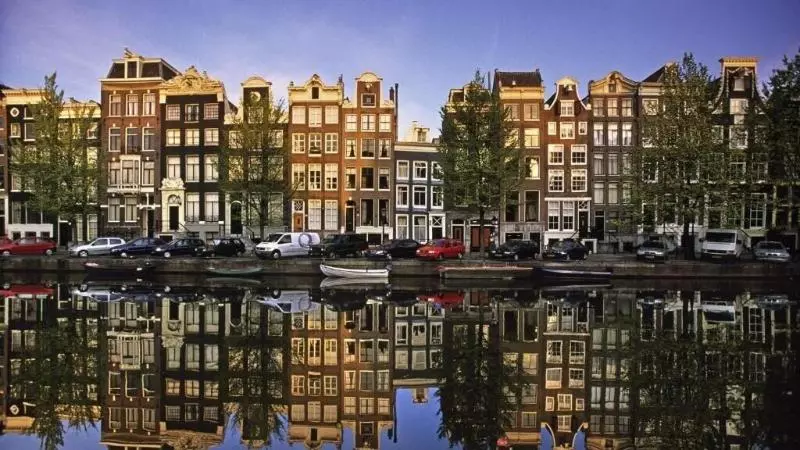 هتل Canal View Suite
