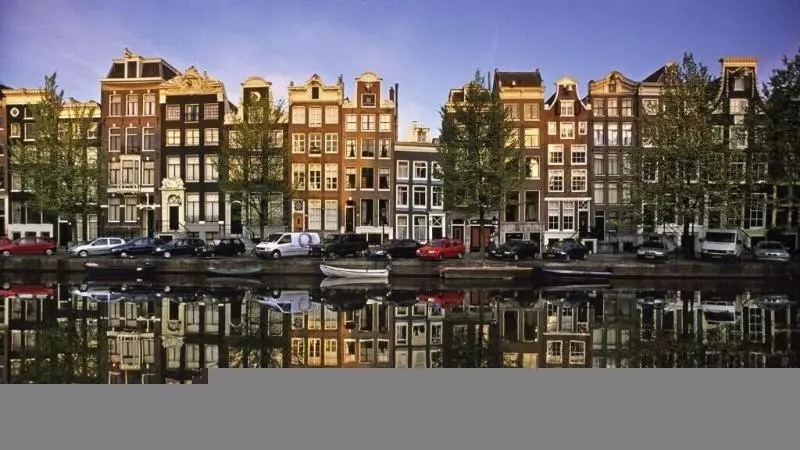 هتل Canal View Suite
