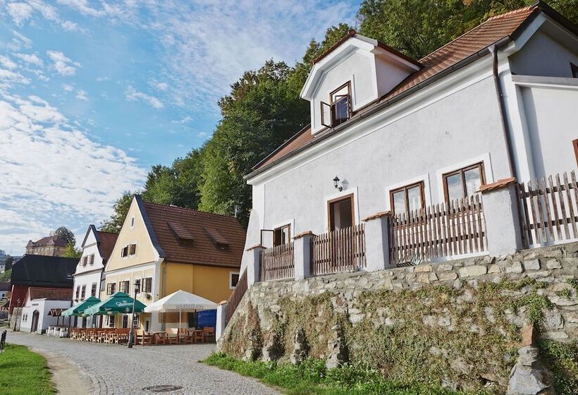 هتل Vltavska Pohadka