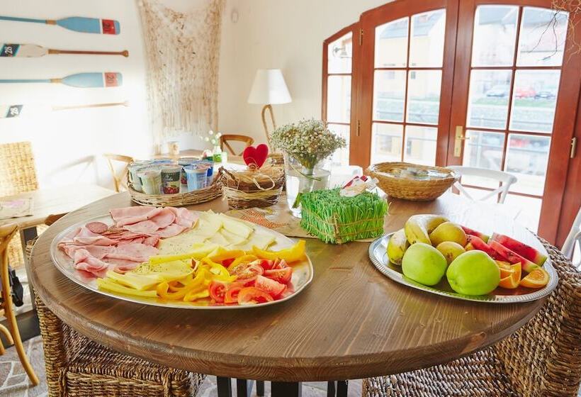 هتل Vltavska Pohadka