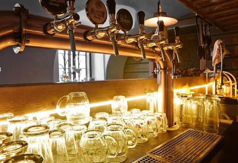 هتل Vltavska Pohadka