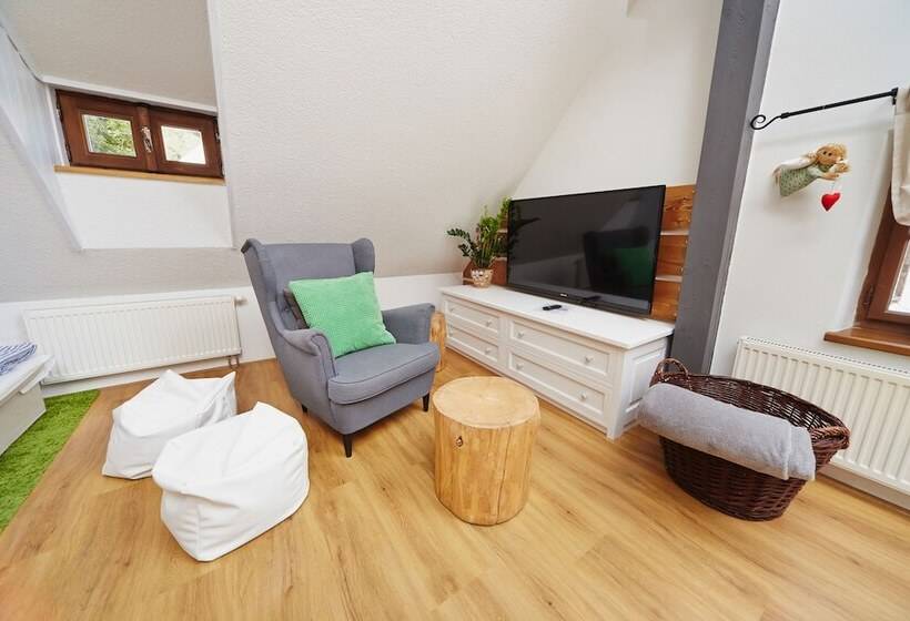 هتل Vltavska Pohadka