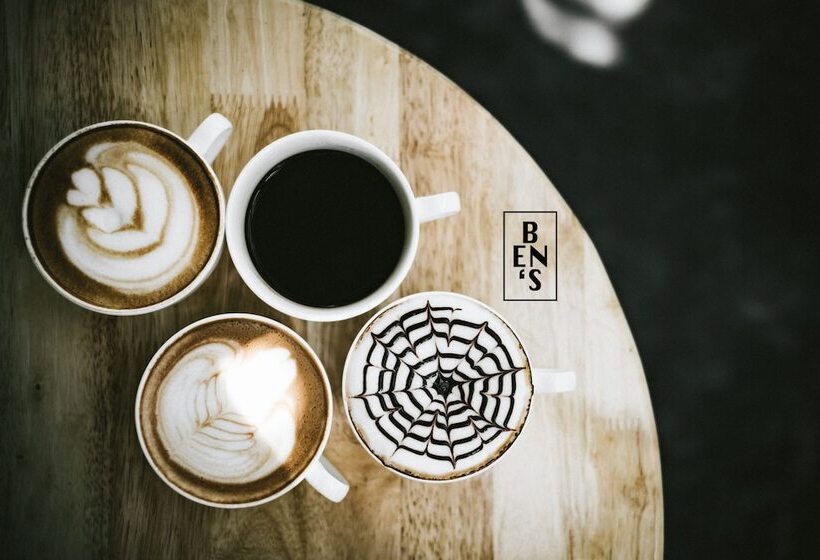 Lebou Boutique Hostel