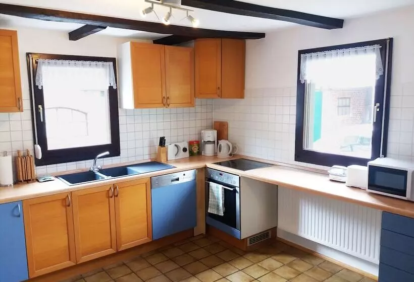 Majatalo Gräfrath Gästehaus Neunkirchen Seelscheid