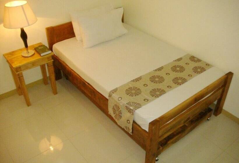 Pensiune H.e.m Apartelle