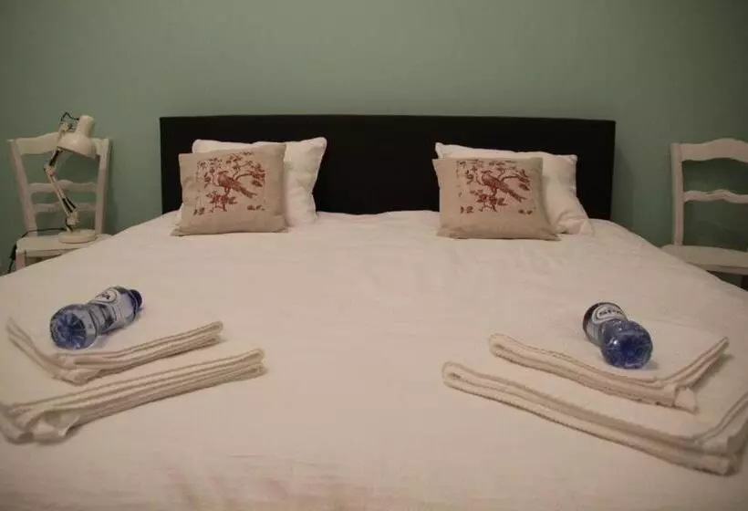 ベッドアンドブレックファースト Maison Jules