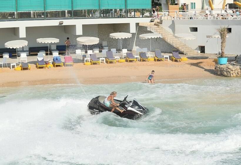 هتل Cimer Saframarine Beach Resort