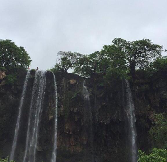 هتل Jawharet Al Kheir Furnished Apartments