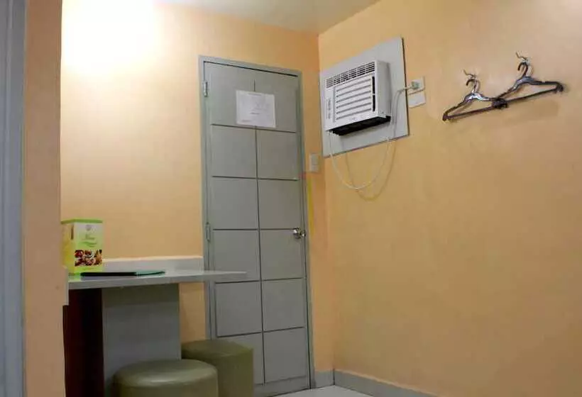 هتل Mahal Kita Drive Inn