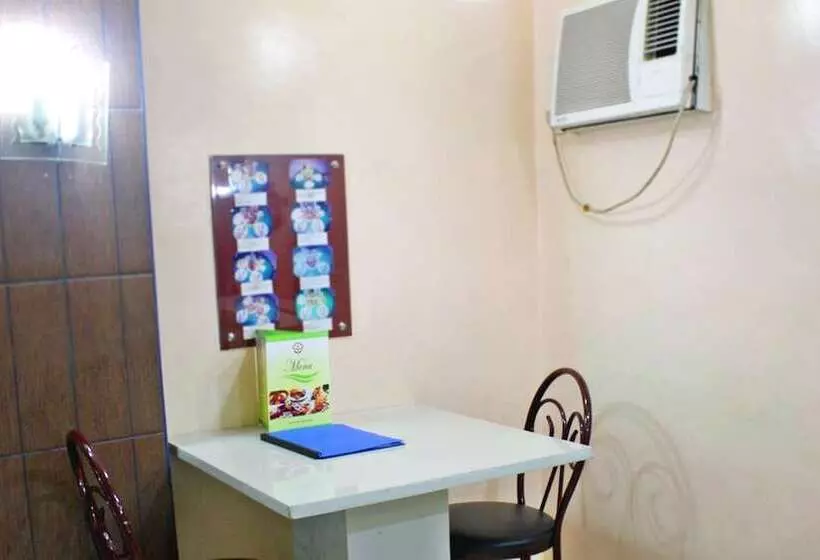 هتل Mahal Kita Drive Inn