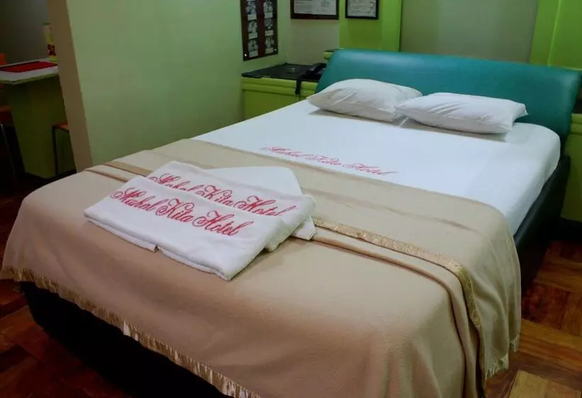 هتل Mahal Kita Drive Inn