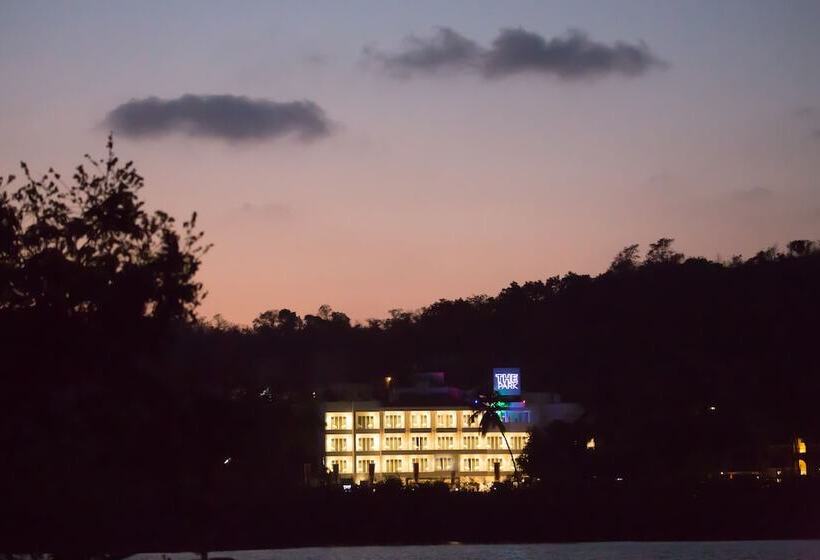 فندق The Park Baga River Goa