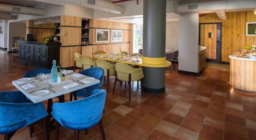 فندق The Park Baga River Goa