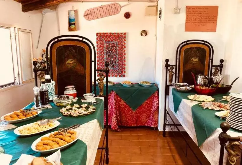 Hotelli Villaggio Torre Ruffa