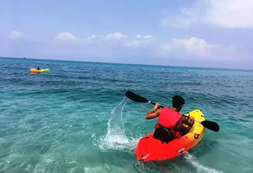 Hotelli Villaggio Torre Ruffa