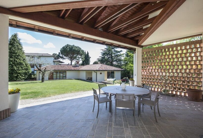 Pension (Hôtel basse catégorie) Casa Ceruti