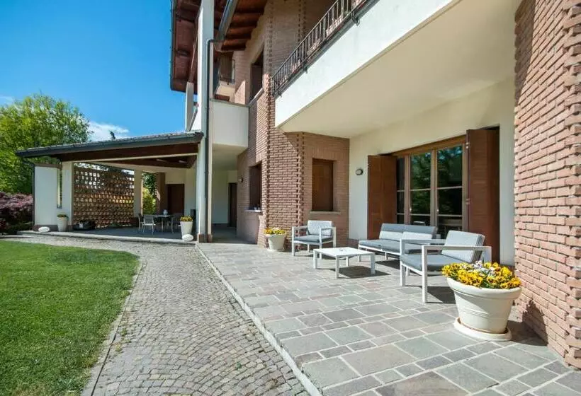 پانسیون Casa Ceruti