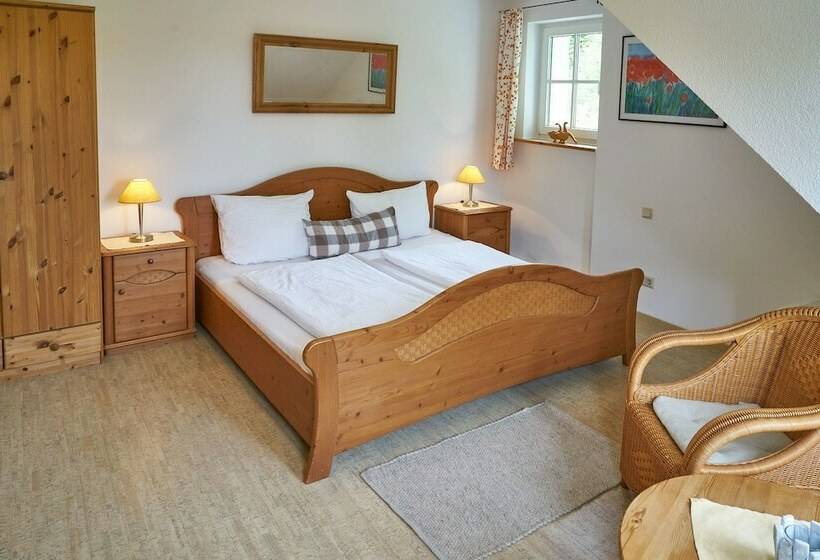 펜션 Hannys Radlercafe