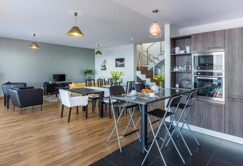 Villa Enjoy By Lovelystay