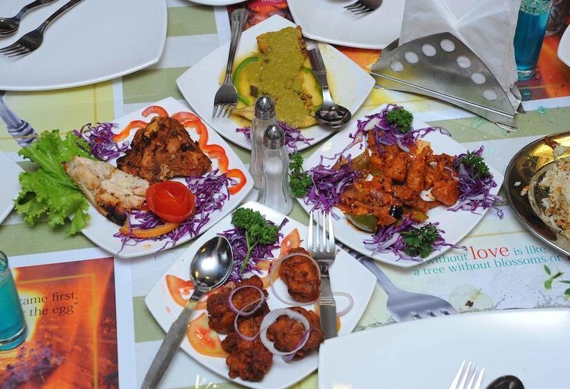 Отель Castle International Premium