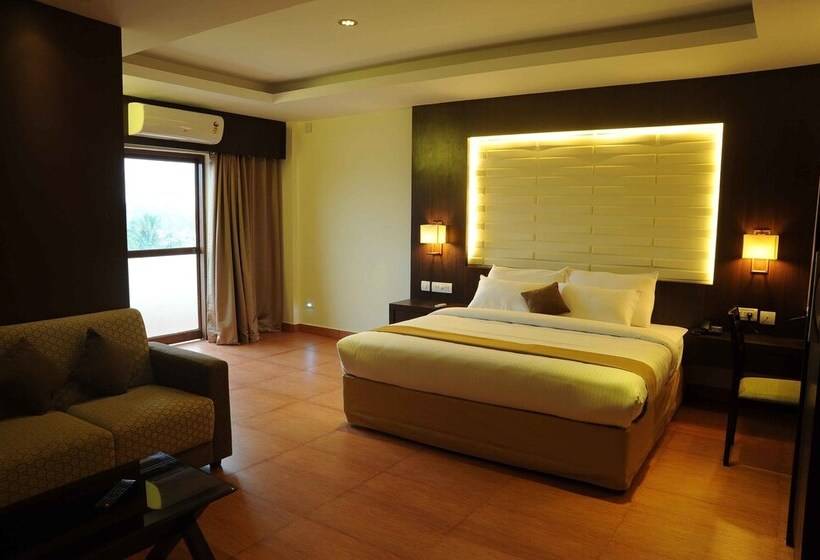 Отель Castle International Premium