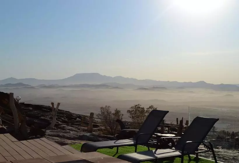 هتل Namibs Valley Lodge