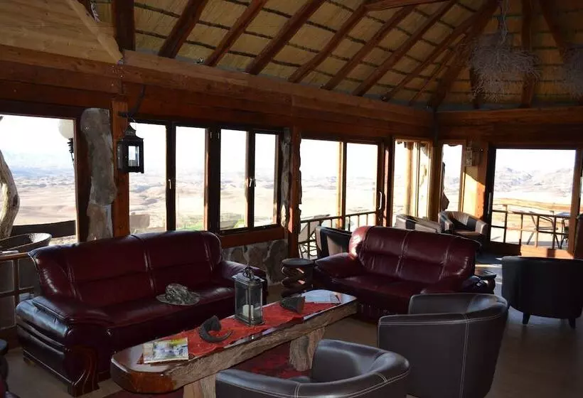 هتل Namibs Valley Lodge