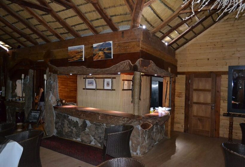 ホテル Namibs Valley Lodge