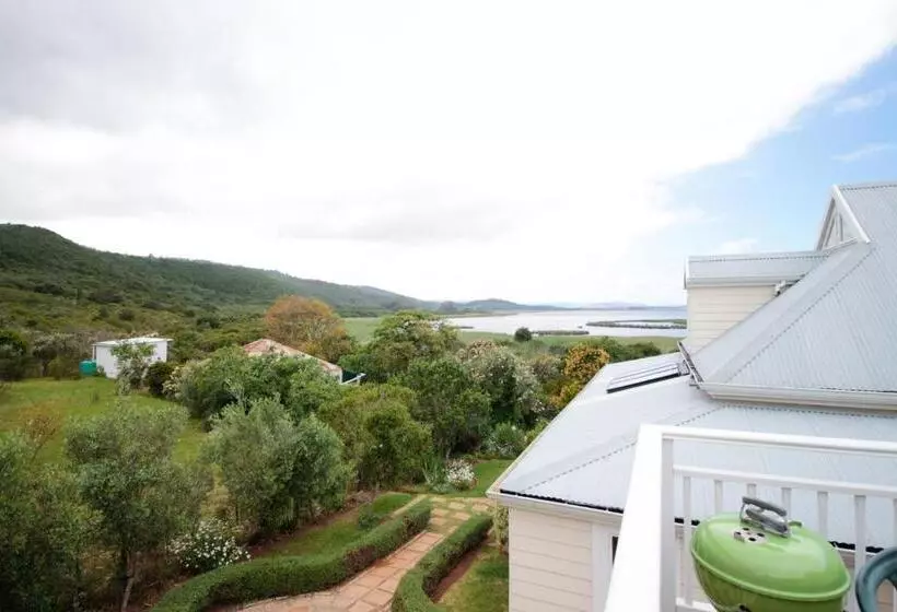 Majatalo Beside Still Waters