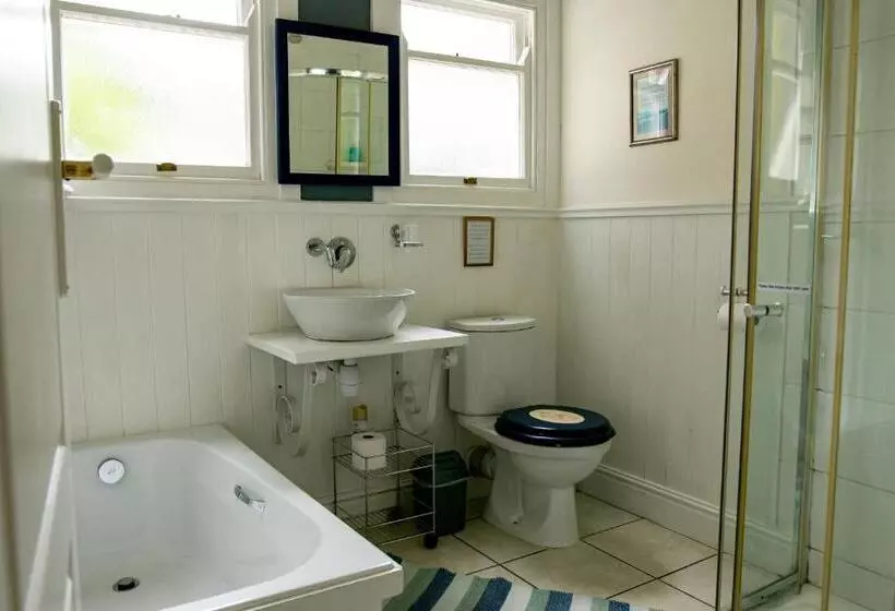 Majatalo Beside Still Waters