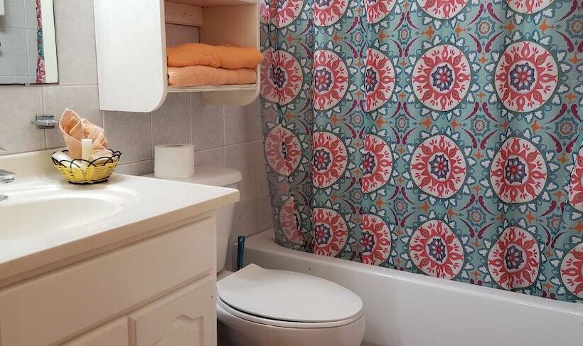 Table D'hote Cottages