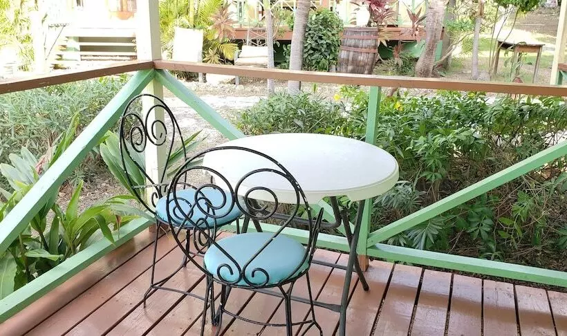 Table D'hote Cottages