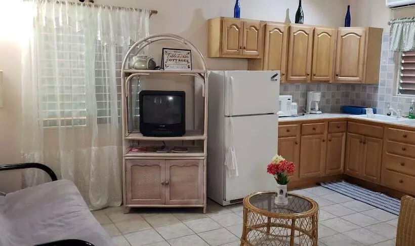 Table D'hote Cottages