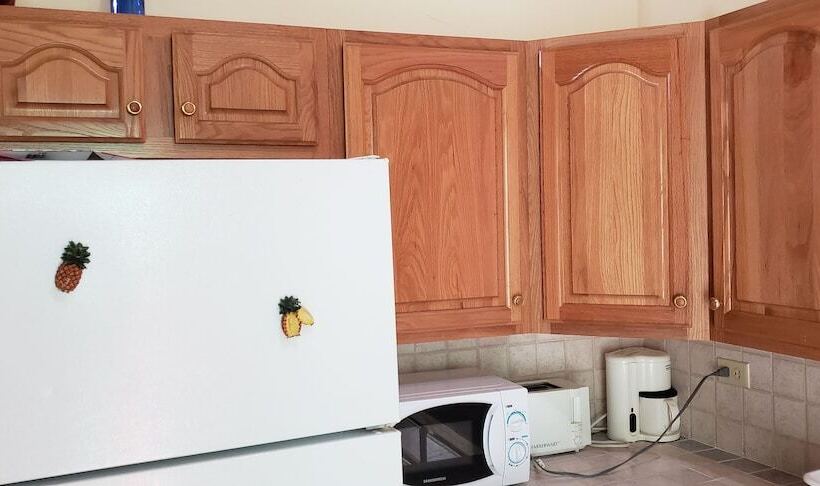 Table D'hote Cottages