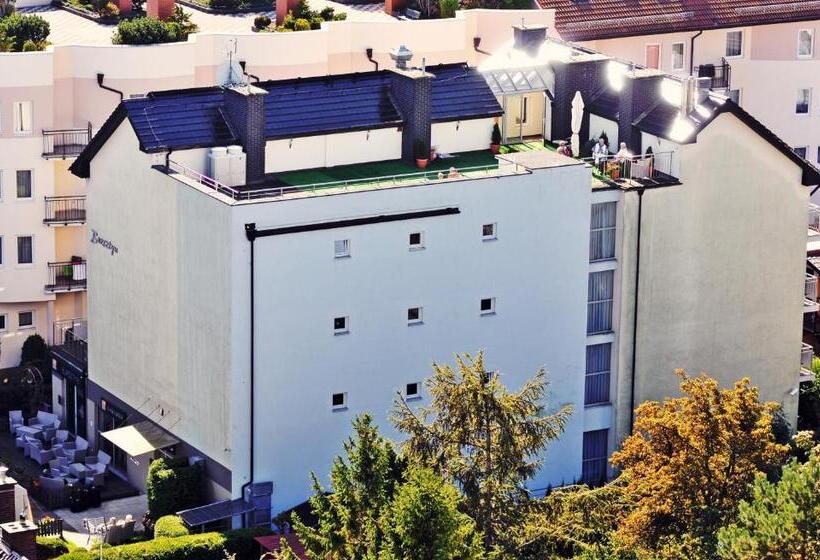 בית מלון כפרי Bursztyn Spa