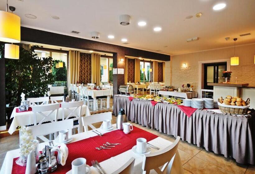 בית מלון כפרי Bursztyn Spa