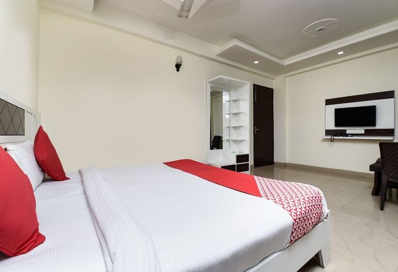 هتل Premium Corporate Suites