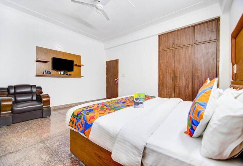 هتل Premium Corporate Suites