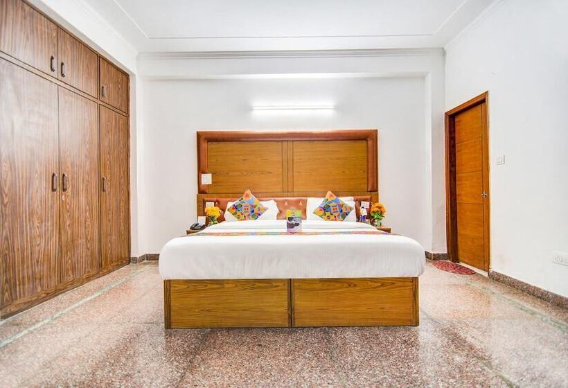 هتل Premium Corporate Suites