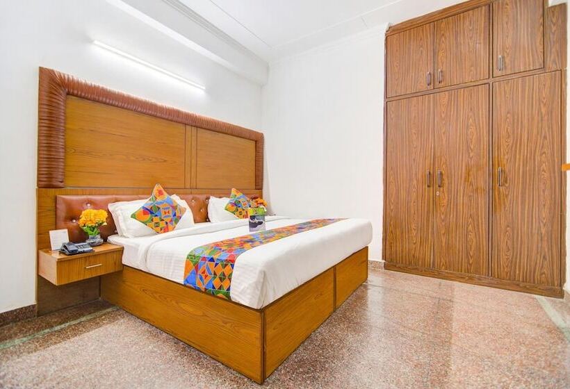 هتل Premium Corporate Suites