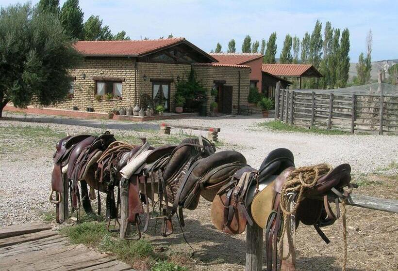 田舎風ホテル Casale Farnesiana B&b