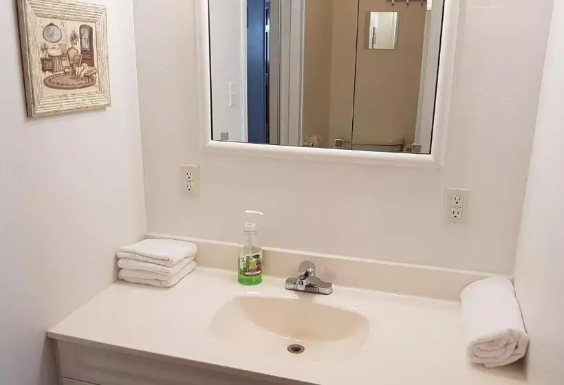 Majatalo Preferred Rooms By Crestview Guest House