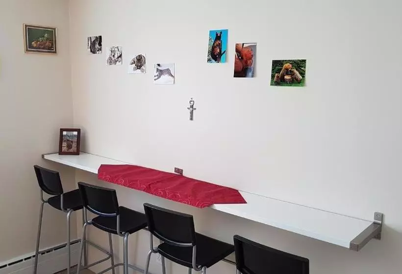 Majatalo Preferred Rooms By Crestview Guest House