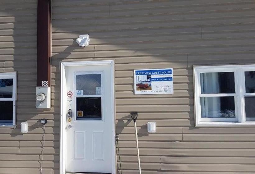 פנסיון Preferred Rooms By Crestview Guest House