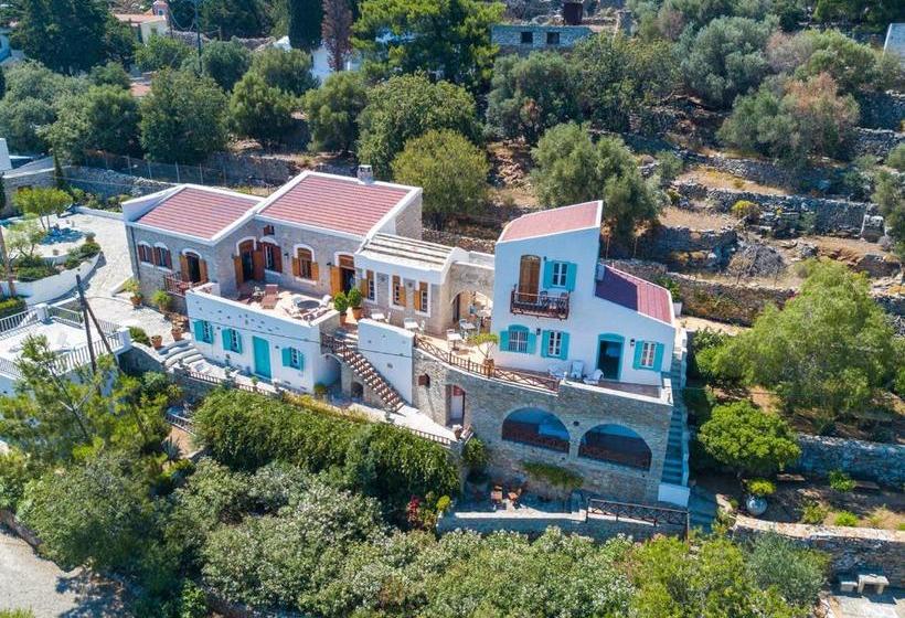 پانسیون Emporio