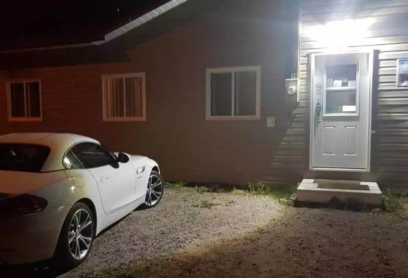 Majatalo Preferred Rooms By Crestview Guest House