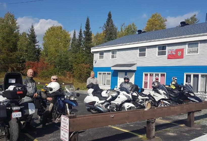 פנסיון Preferred Rooms By Crestview Guest House